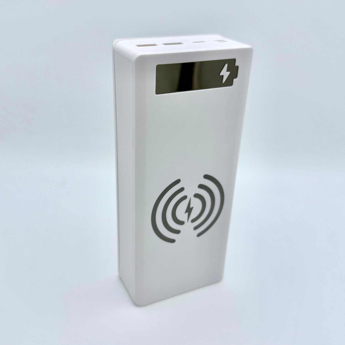 DIY 18650 High-Capacity Power Bank Kit – USB-C PD 22.5 W Fast Charge + 15 W Wireless Qi + LCD Display (No Cells)