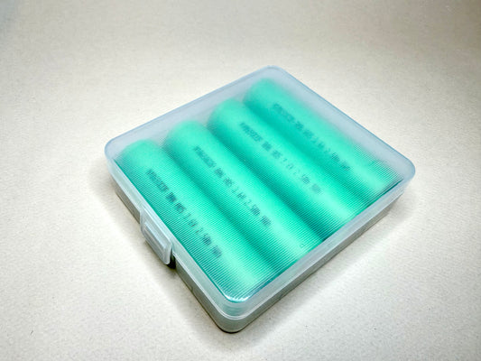 4x BAK 18650 2600mAh 3.7V Li-ion Batteries with Clear Plastic Case – New